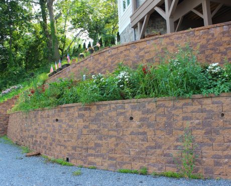 Matas Paving & Sealcoating - Retaining Wall